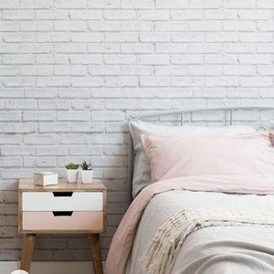 White/Grey Brick Wallpaper